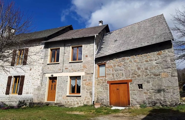 Gîte de France in Alleyrat 3 ears - Gîte de France 4 people