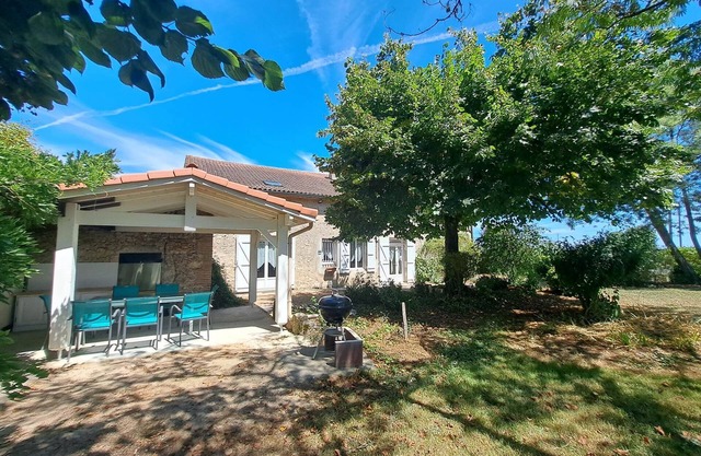 Gîte "Les Glycines