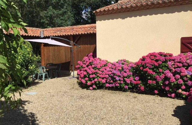 Gîte Les Iris 4étoiles bordière Réserve des Huttes