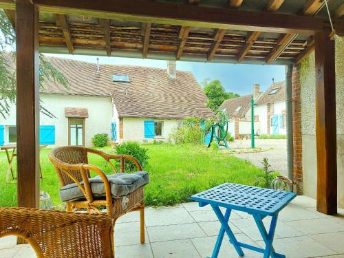 Gîte paisible avec jardin, proche nature et sites historiques, idéale pour détente et activités outdoor. - FR-1-581-138