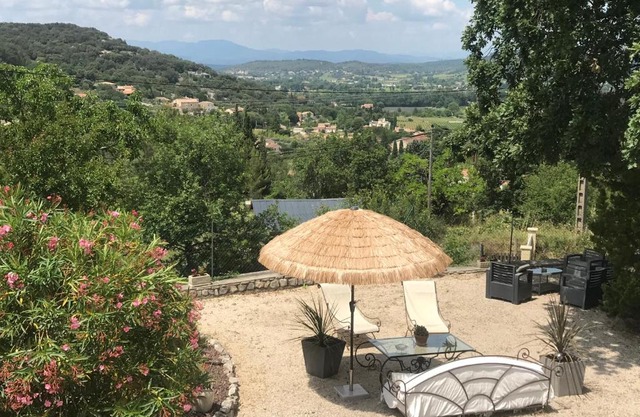 Gîtes Le Mas du Vieux Chêne