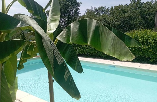 Gîtes NATURISTES Périgord Rocamadour Sarlat naturiste de mi mai à septembre