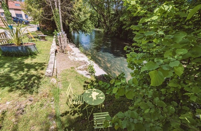 Gîtes Sérénaé avec vue sur rivière