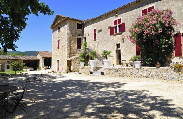 GÎTES SAMPZON