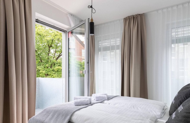 Gütersloh Eickhoffstr | Suite XL + Balcony