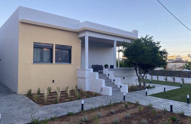 Galio Suites Airport by Airstay