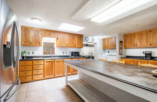 Game Room - 6 Beds - Pet Friendly - Large Kitchen - BBQ
