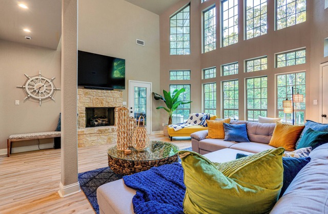 Game Room + Lake Bonham On-Site: Family Getaway!