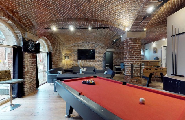 Games room in a stable 6 people 15min Amiens