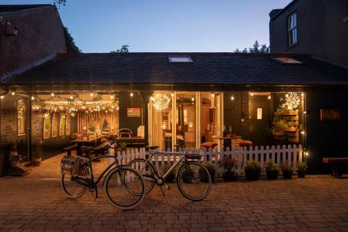 Garden Cottage at Old Post Office
