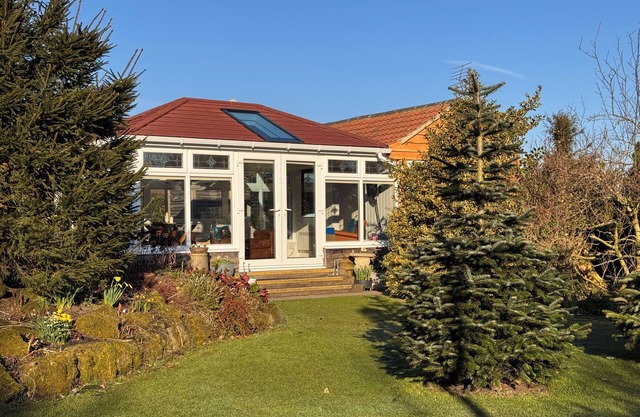 Gardenside Lodge self - catering dog friendly holiday home in County Durham