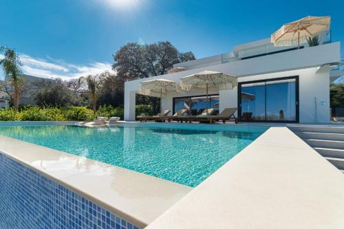 Gatsby Rhodes Brand New Exclusive Villas