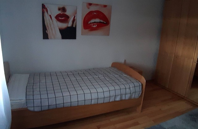 Gemütliche und Renovierte Ferienwohnung 70 m2