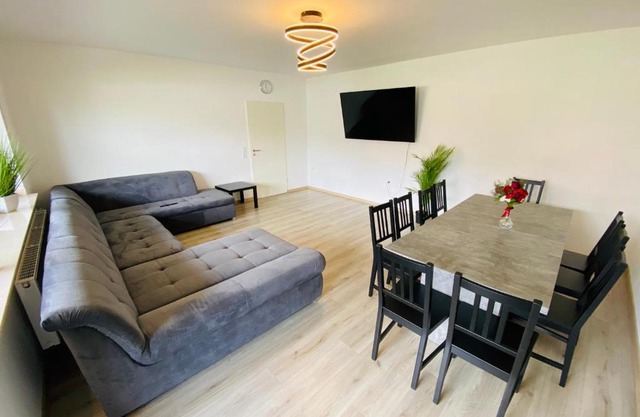 Generous Apartment I 7 Beds I 110 sqm I Fast Internet