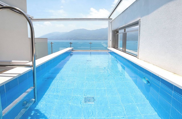 Geoje Lesoleil Poolvilla Pension