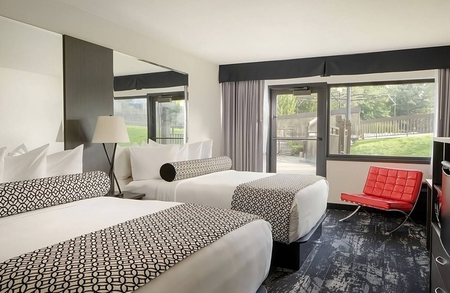 Get Ready for Blissful Getaway! Pets Allowed, Near Mobius Children's Museum