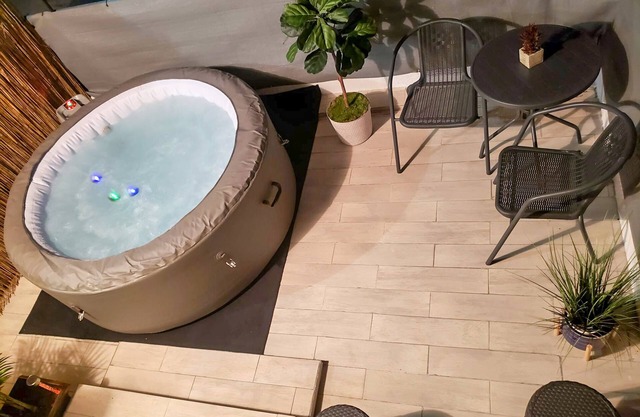 Getaway 7 min to airport and Isla verde beach, full a/c