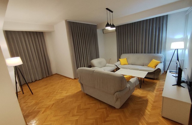 Gigabit High-Speed Internet Modern Apartment with Great view