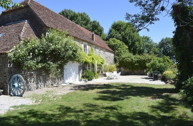 Gite Autoire - close to Rocamadour and Gouffre de Padirac