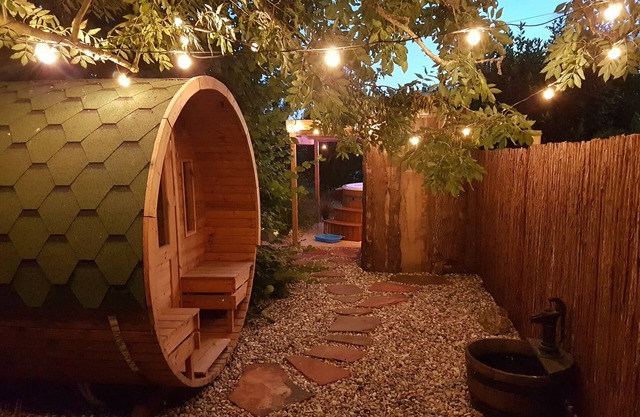 Gite AUX Champs DES Amours spa et Sauna Finlandais