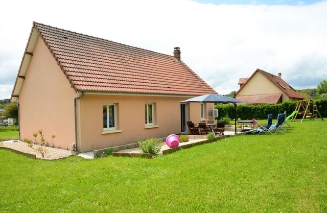 Gite de 85M2 situé a Sommery de 1 à 6 pers