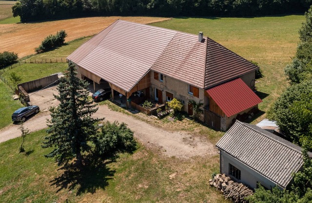 Gite de campagne jura pour 10 personnes