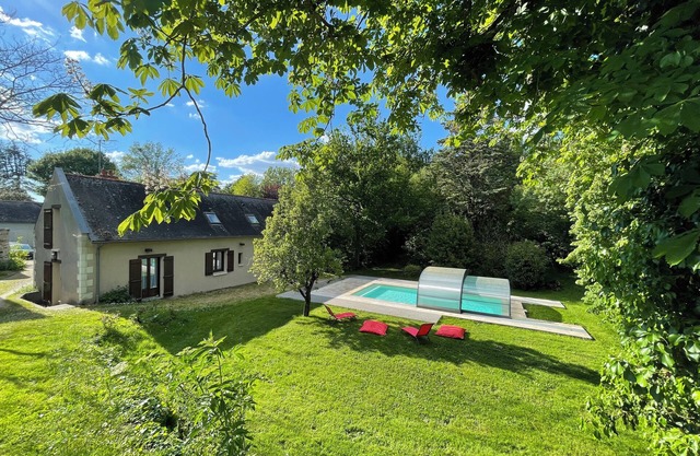 Gite du Domaine Jeanne de Laval en Bord de Loire, L'idéal Pour les Familles !