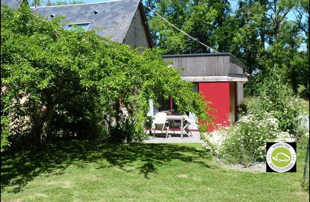 Gîte for 4 to 5 people, ideal for families with children, horses welcome
