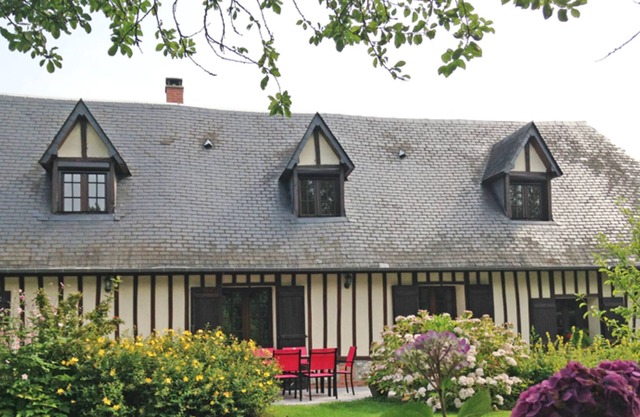 Gite Touffreville-la-Corbeline, 3 bedrooms, 6 persons