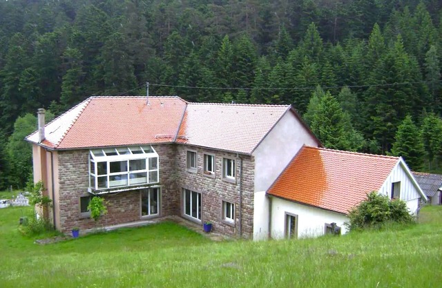 Gîte Gretel on the edge of a stream