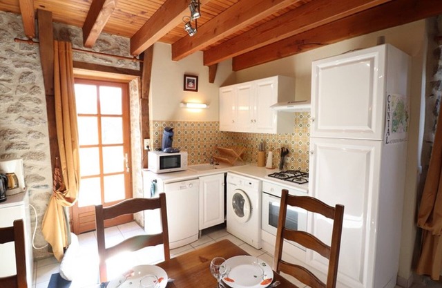 Gite Labesserette, 2 bedrooms, 5 persons