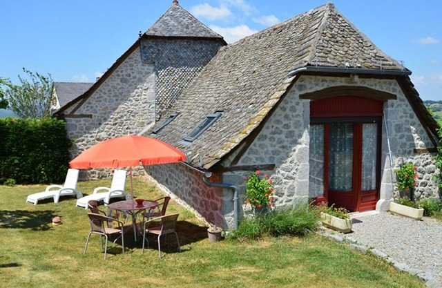 Gite Labesserette, 2 bedrooms, 3 persons
