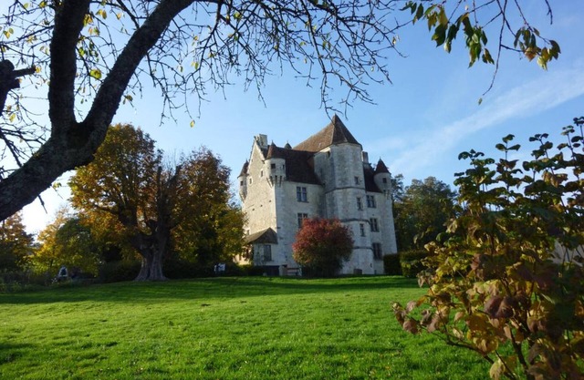 Gite Le Pin-la-Garenne, 3 bedrooms, 9 persons