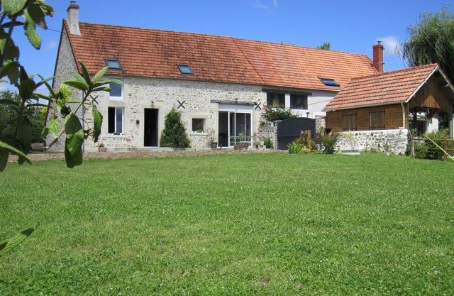 Gite Nohant-Vic, 4 bedrooms, 11 persons