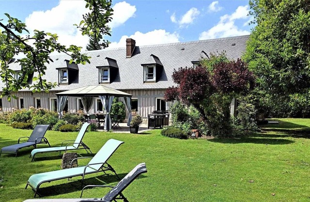 Gite Vibeuf, 5 bedrooms, 12 persons