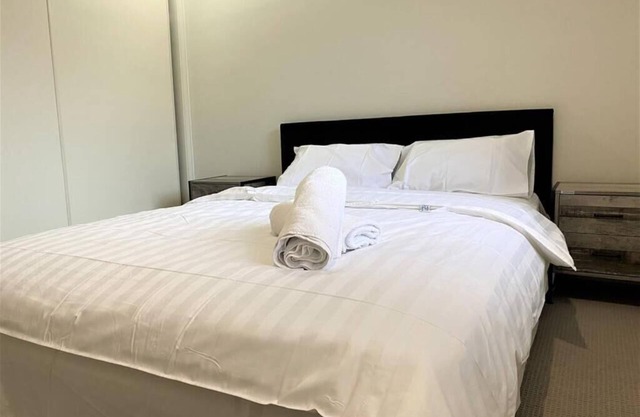 Gladstone Super Home Fully Fenced With Central Aircondioning