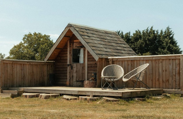 Glamping at the Retreat Wiltshire is rural bliss