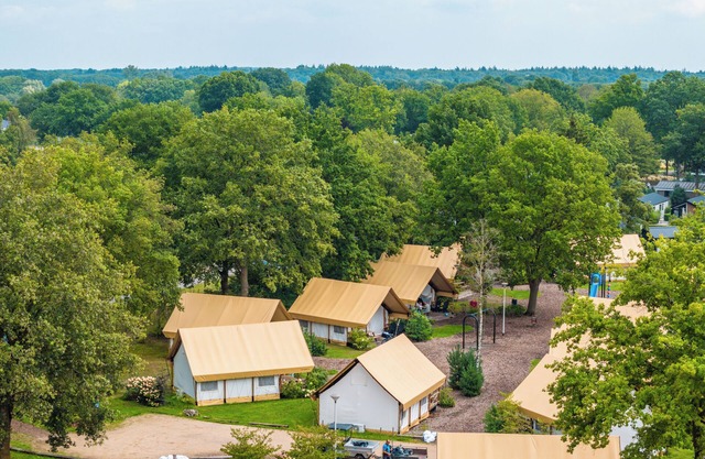 Glamping tent Luxury 4