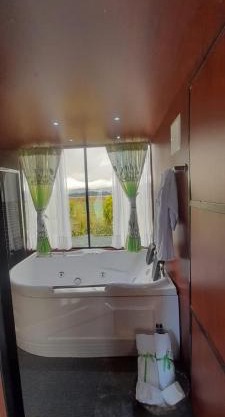 Glamping y Cabañas el Encanto los Lirios