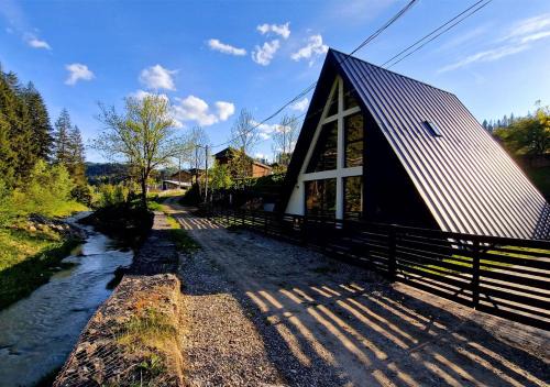 Gloriosa Chalet