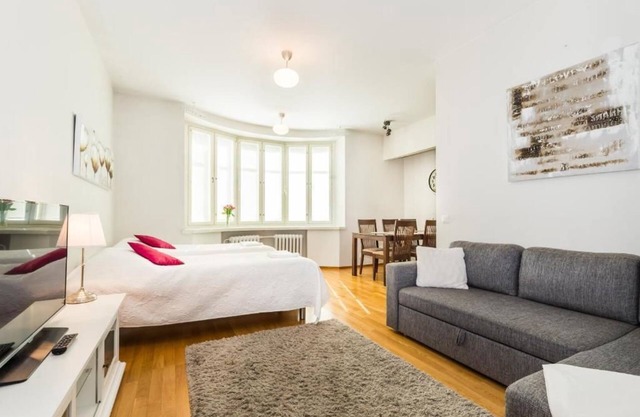 Go Happy Home Apartment Lönnrotinkatu 21