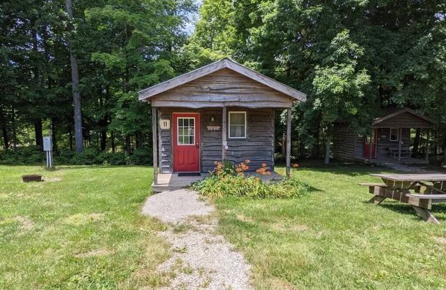 "Goins" Camping Cabin #11 | Pet Friendly