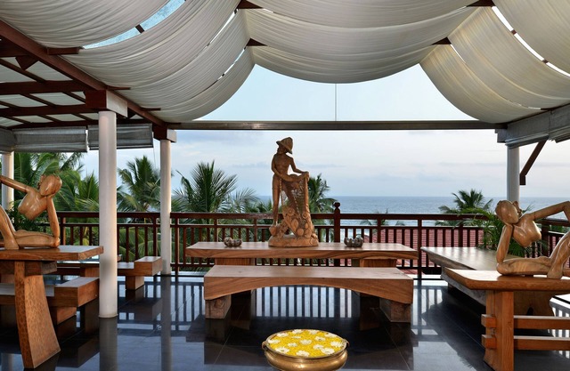 Gokulam Grand Turtle On The Beach