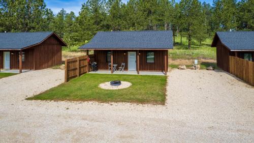 Gold Valley Camp Cabin 4