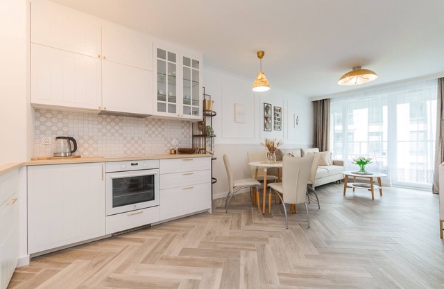 Golden Azzure by Grand Apartments