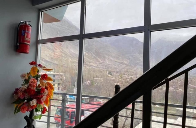 Golden Bite Hotel And Restaurant