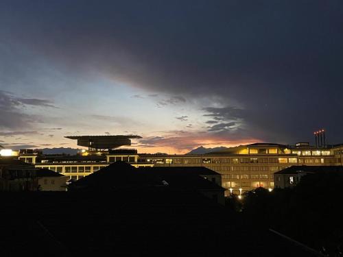 Golden House-Super View On Turin