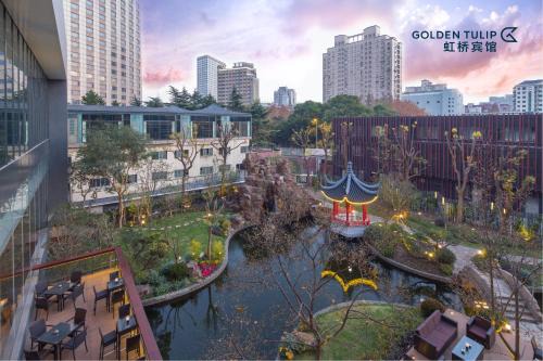 Golden Tulip Shanghai Hong Qiao- A Louvre Hotel