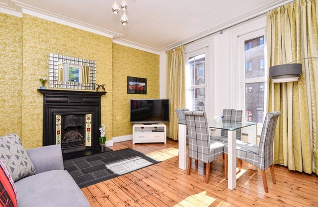 Gorgeous apartment in fabulous central Zone 1 location - London Bridge