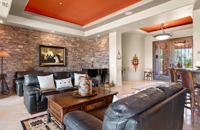 Gorgeous Desert Home W/Backyard Oasis!